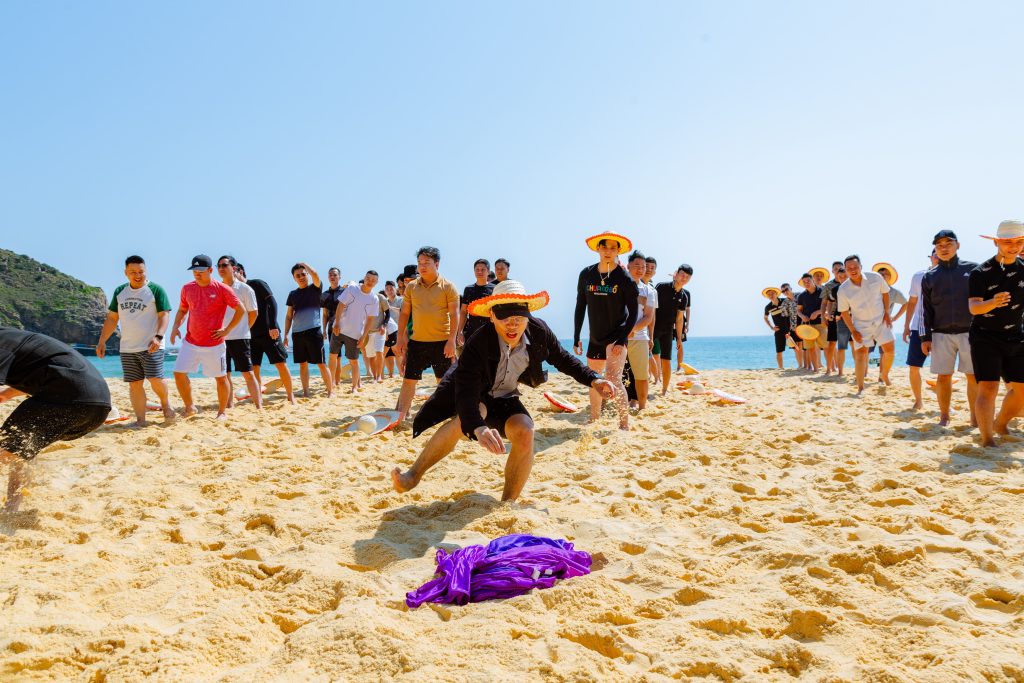tổ chức teambuildingquynhon