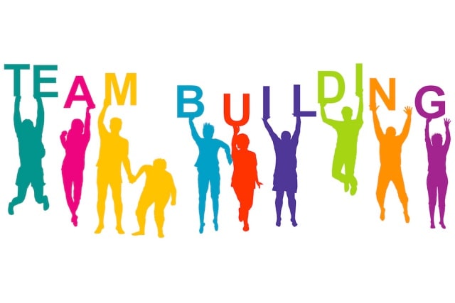 Du lịch team building